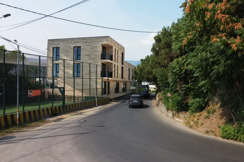 ფოტომონტაჟი ..